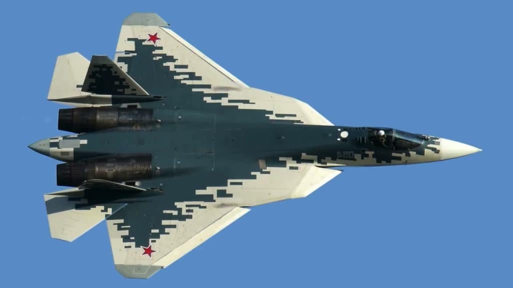 La Russie déploie le drone furtif Okhotnik avec le Su-57 en Ukraine